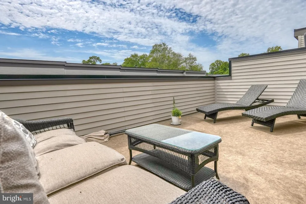 5345 ZENITH OVERLOOK Bethesda, MD 20816