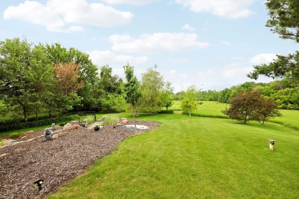 25310 Willow Court New Prague, MN 56071