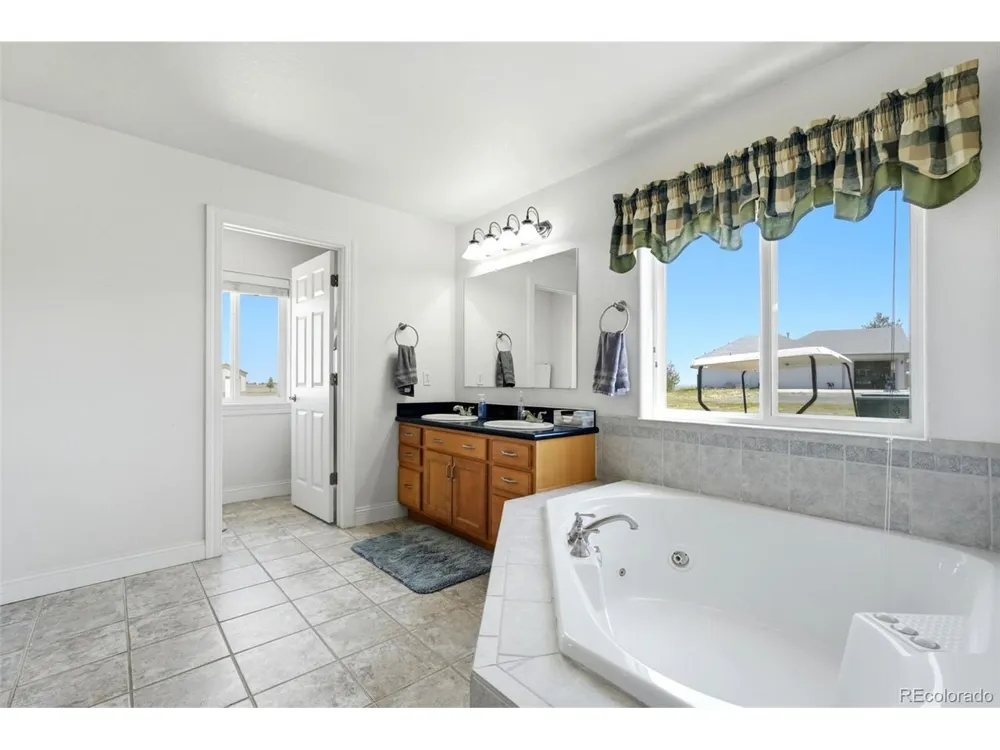 37859 E 149th Place Keenesburg, CO 80643
