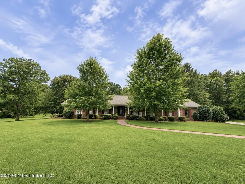 657 Simpson Highway 149 Magee, MS 39111