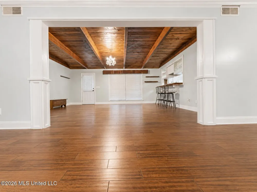 657 Simpson Highway 149 Magee, MS 39111