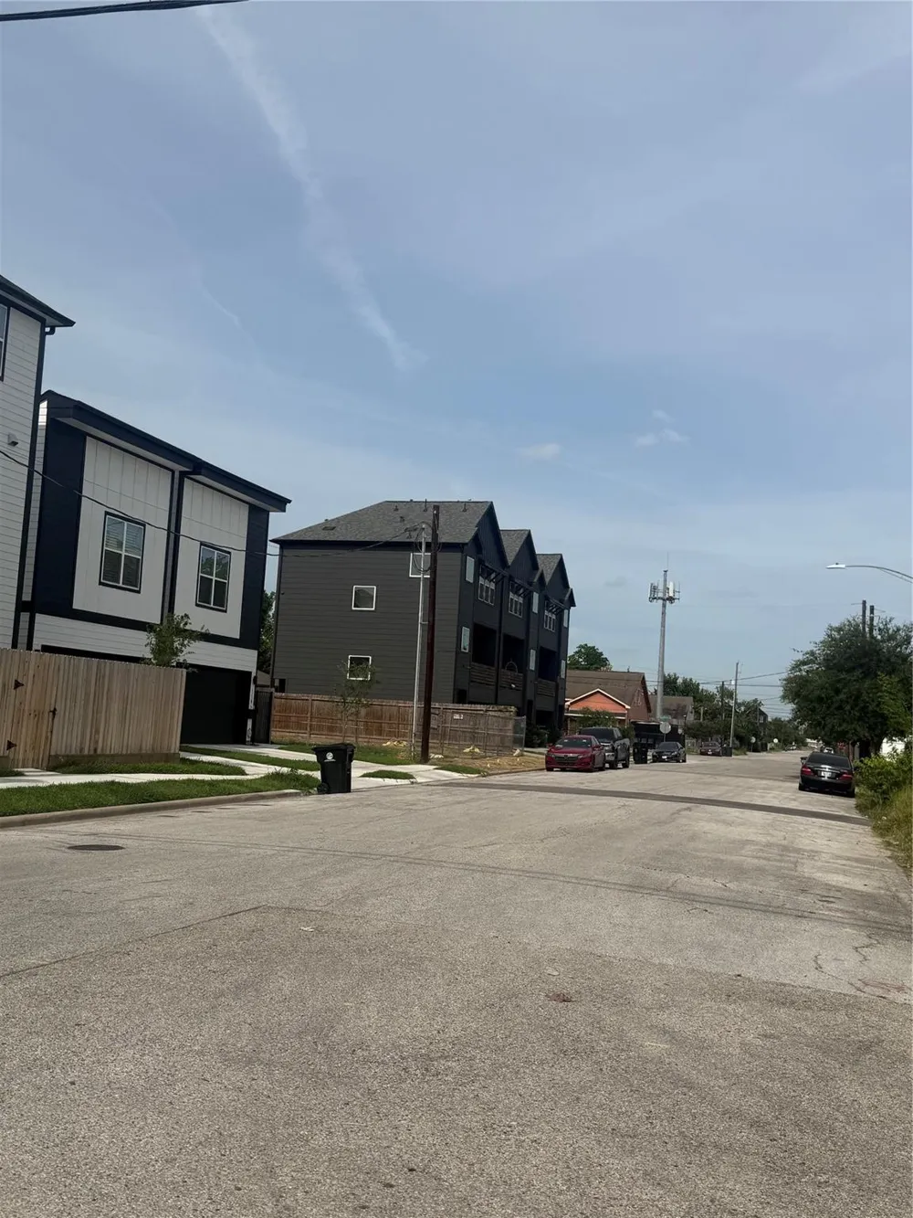 4202 Gano Street Houston, TX 77009