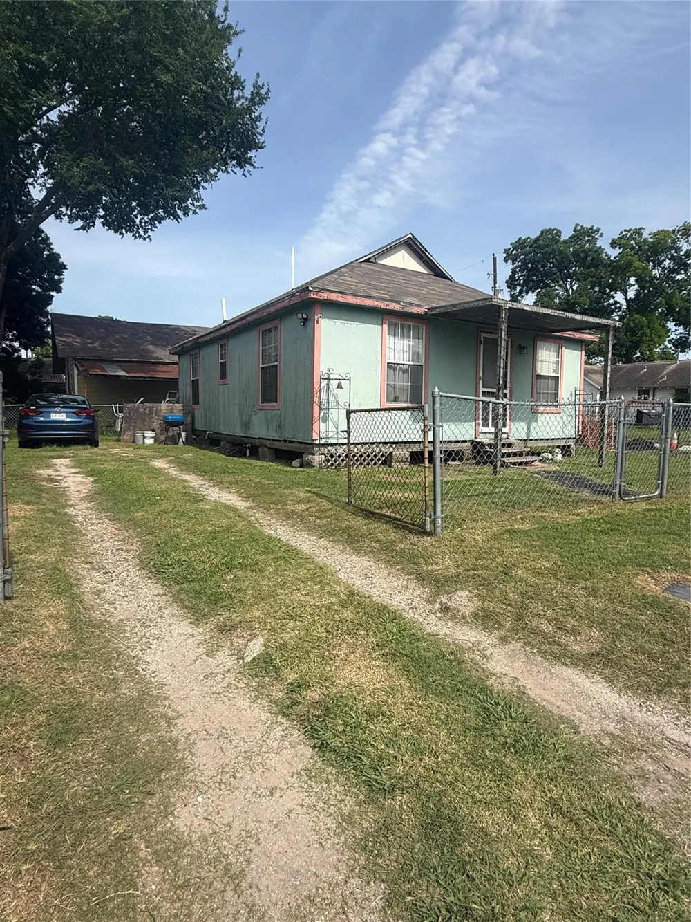 4202 Gano Street Houston, TX 77009