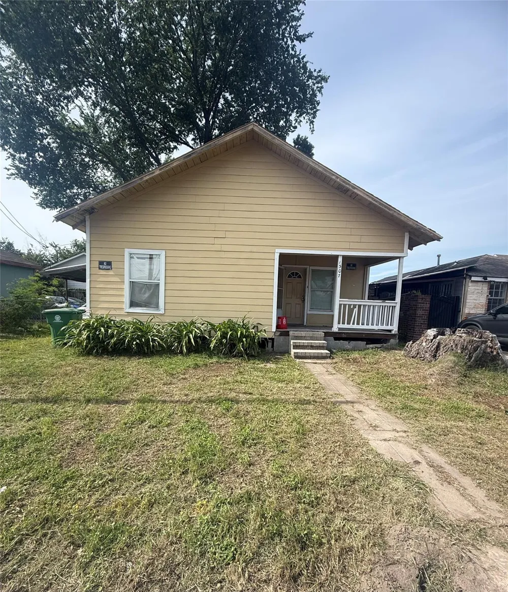 4202 Gano Street Houston, TX 77009