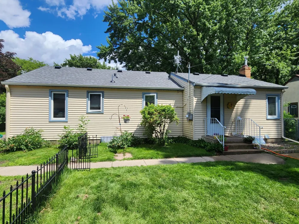 5817 Perry Avenue Crystal, MN 55429