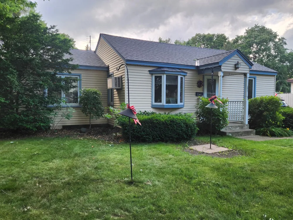 5817 Perry Avenue Crystal, MN 55429