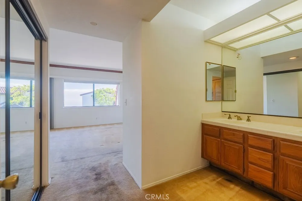 2201 W 25th Street #3 San Pedro, CA 90732