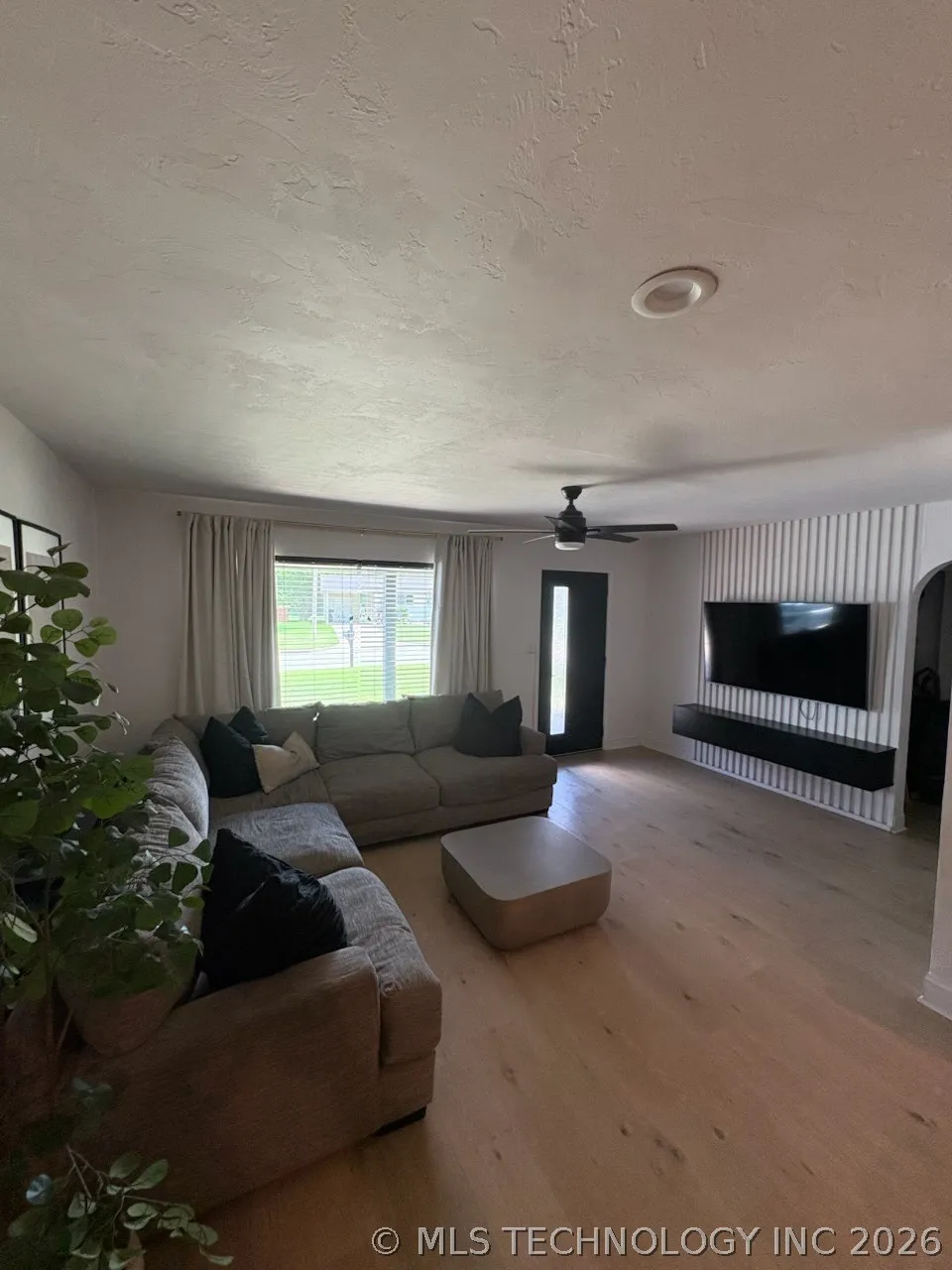 103 Sunset Madill, OK 73446