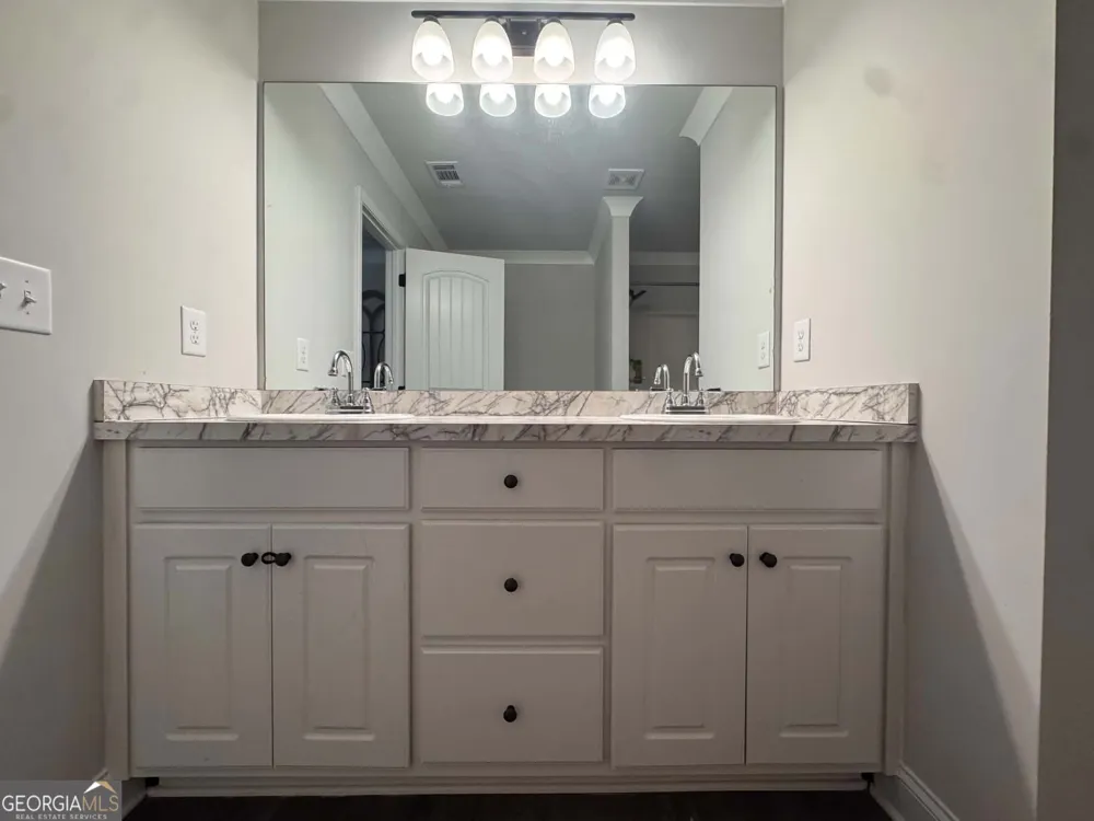 141 Rolling Woods Lane LN Hull, GA 30646