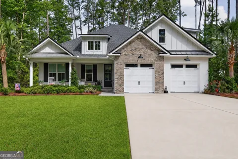 218 Eagle Crest DR