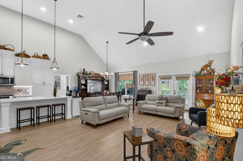 218 Eagle Crest DR Waverly, GA 31565