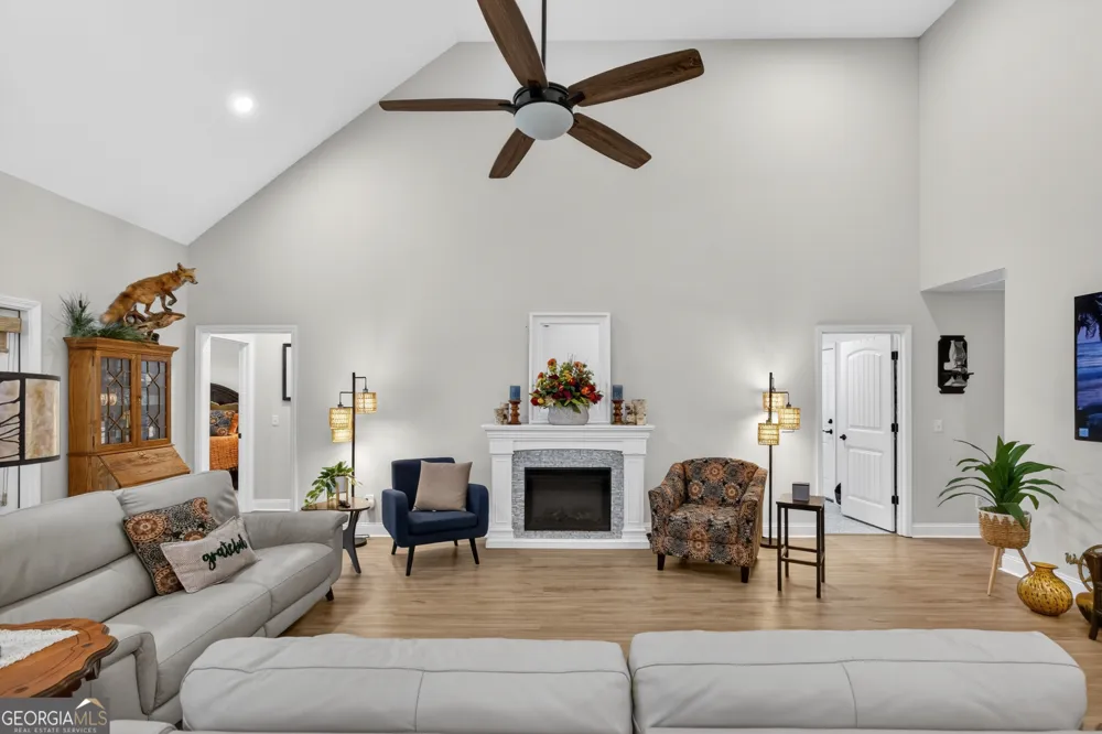 218 Eagle Crest DR Waverly, GA 31565