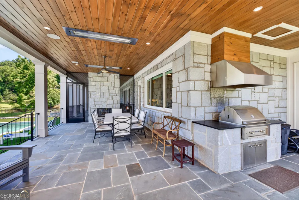 536 Green Meadows Dahlonega, GA 30533