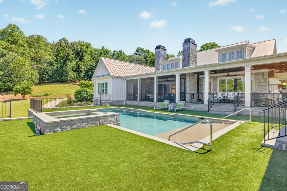 536 Green Meadows Dahlonega, GA 30533