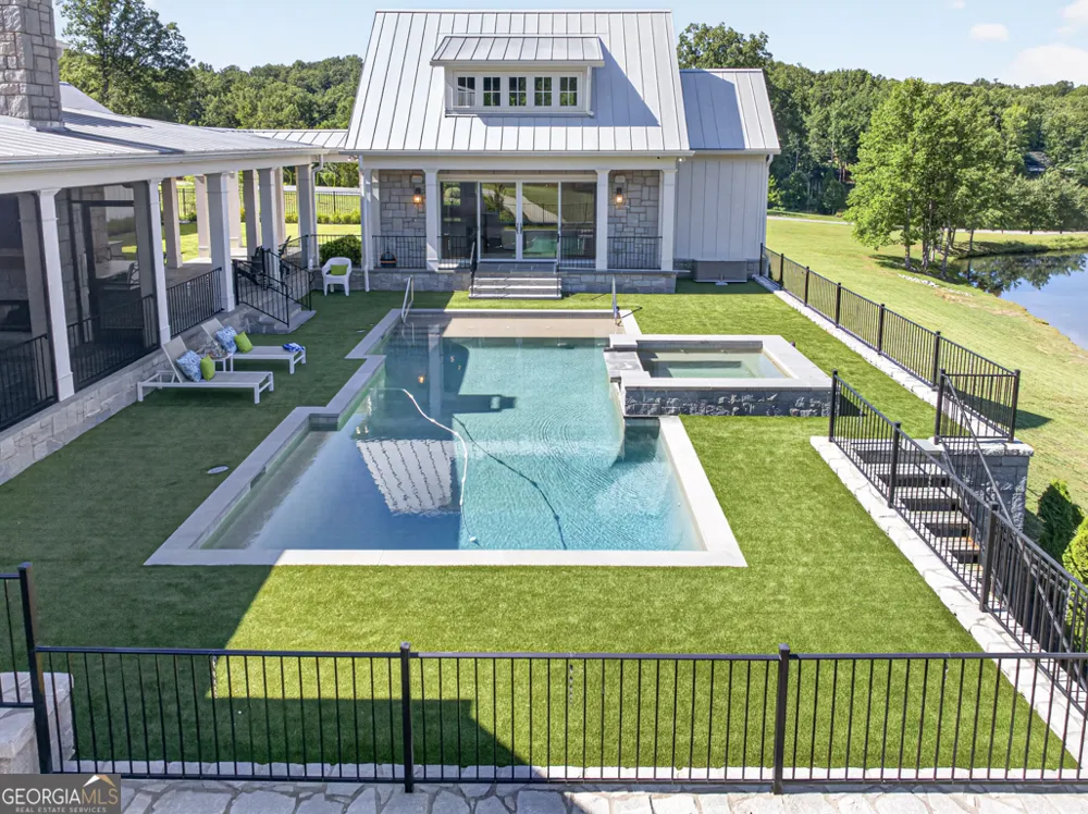 536 Green Meadows Dahlonega, GA 30533