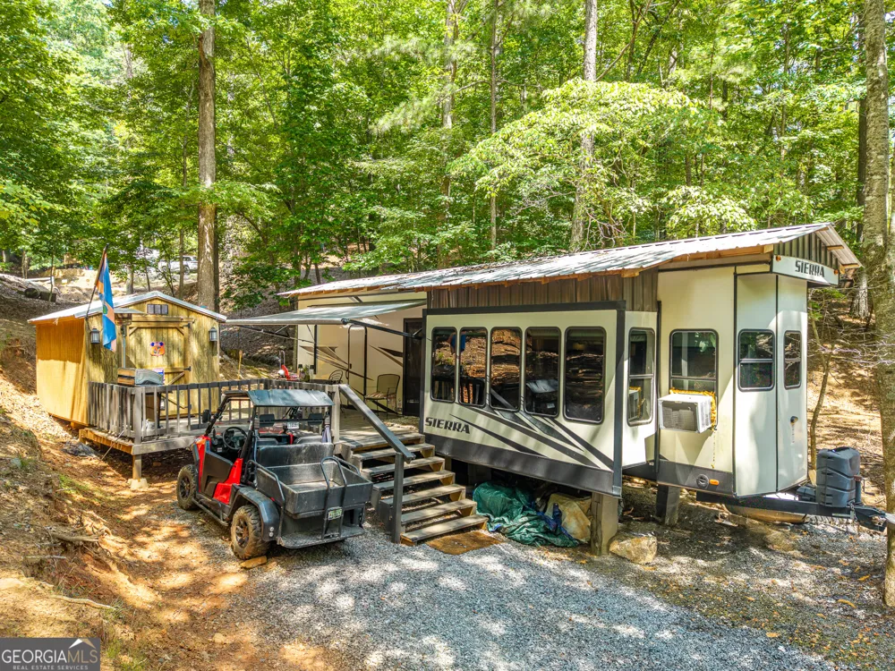 196 25th ST Ellijay, GA 30540