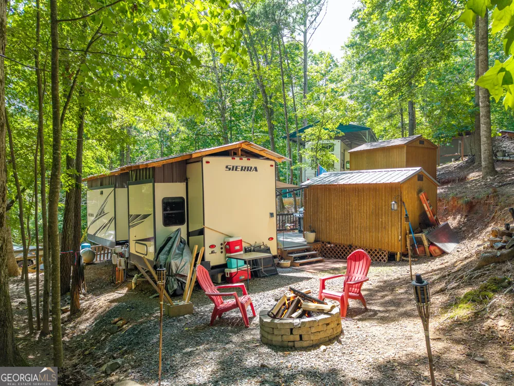 196 25th ST Ellijay, GA 30540