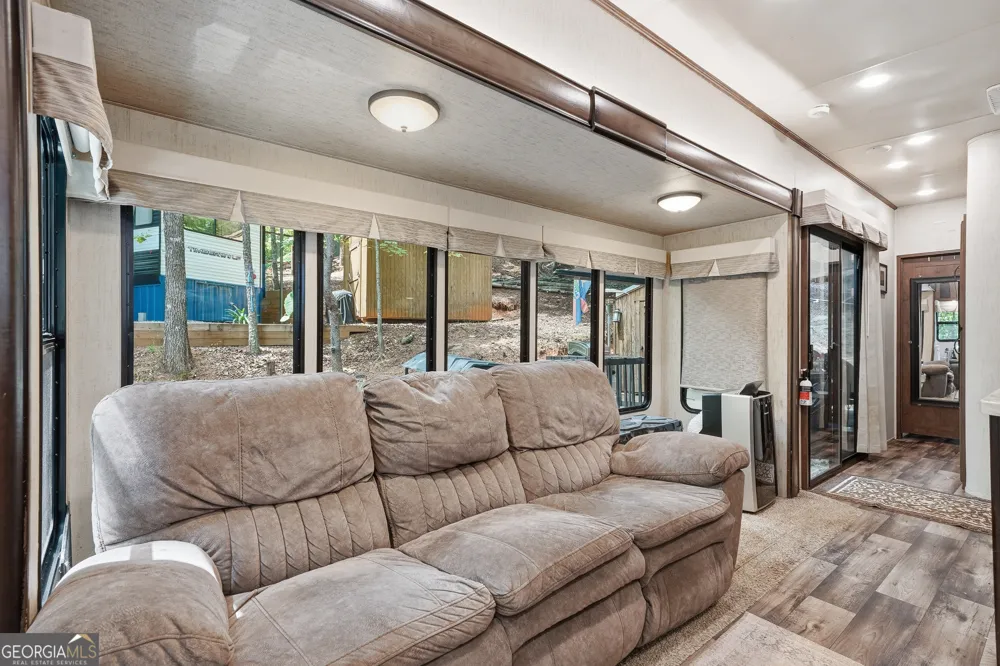 196 25th ST Ellijay, GA 30540