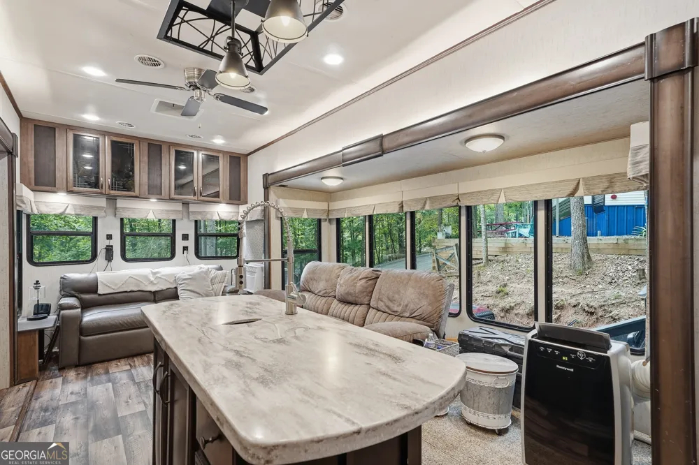 196 25th ST Ellijay, GA 30540
