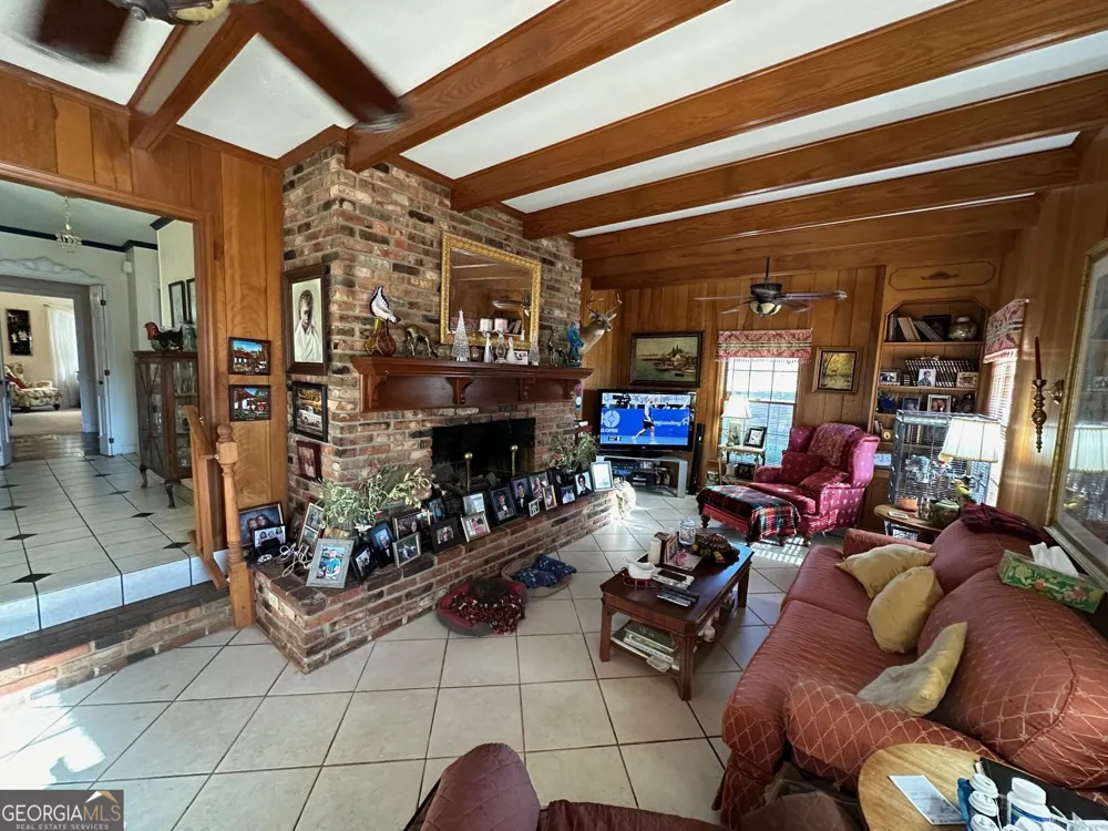 810 Stewart AVE Union Point, GA 30669