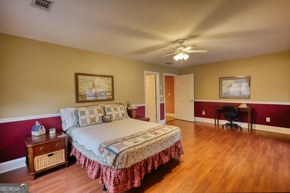 625 West Lake DR Oxford, GA 30054