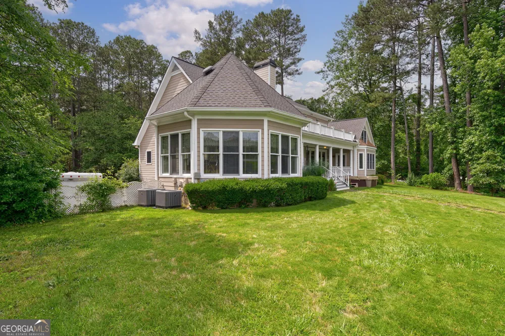 625 West Lake DR Oxford, GA 30054