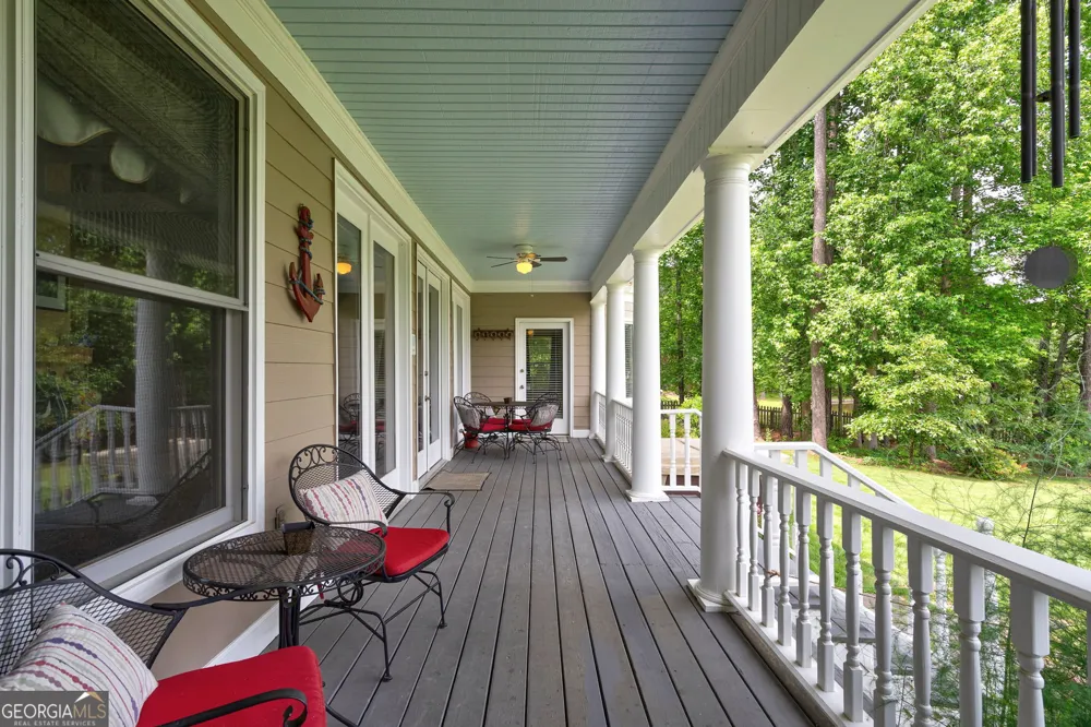 625 West Lake DR Oxford, GA 30054