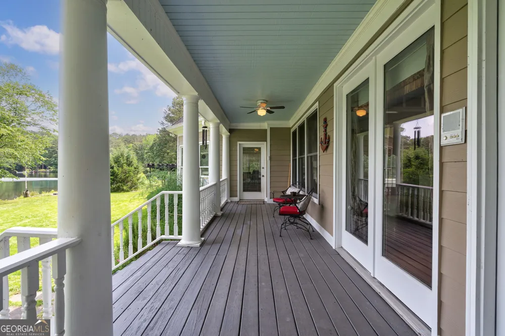 625 West Lake DR Oxford, GA 30054