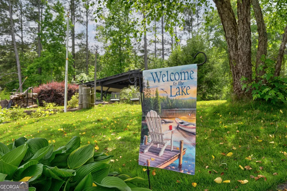625 West Lake DR Oxford, GA 30054