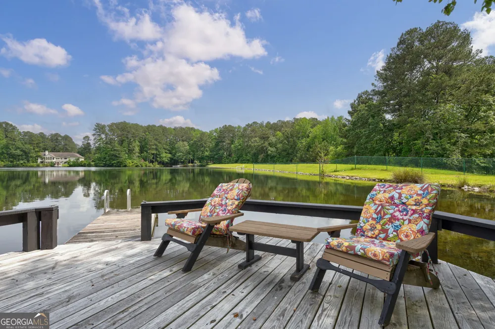 625 West Lake DR Oxford, GA 30054