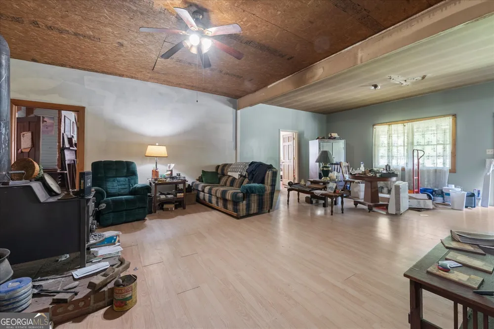 5331 Union Point HWY Union Point, GA 30669