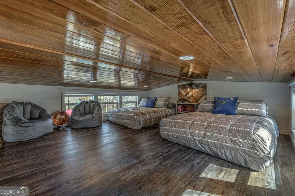 476, 478 Lapidary LN Young Harris, GA 30582