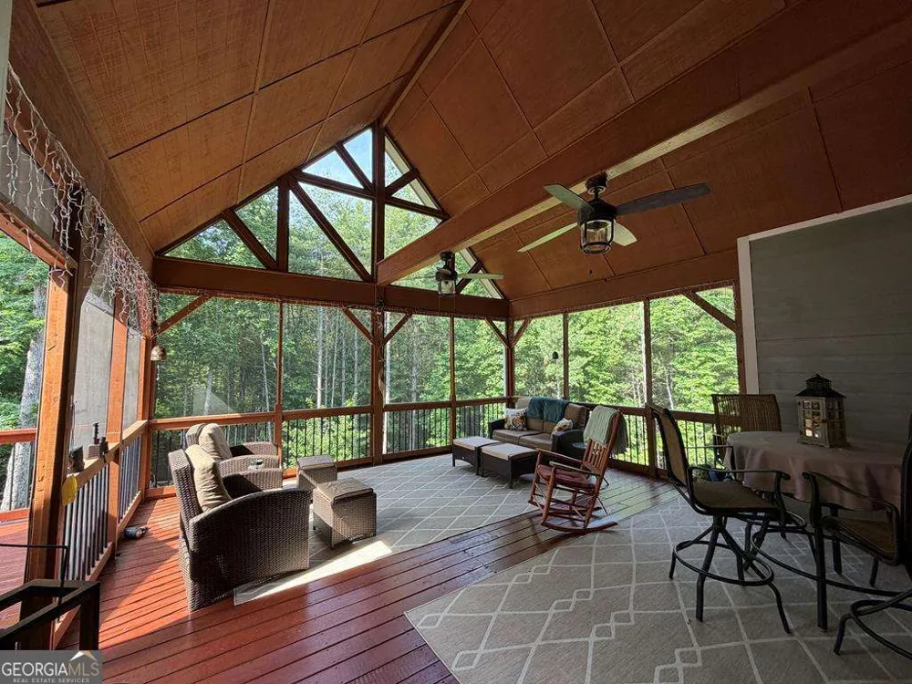 685 Rockwood TRL Blairsville, GA 30512