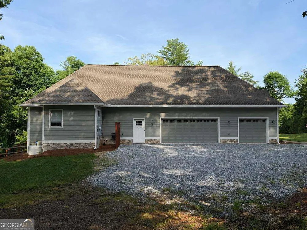 685 Rockwood TRL Blairsville, GA 30512