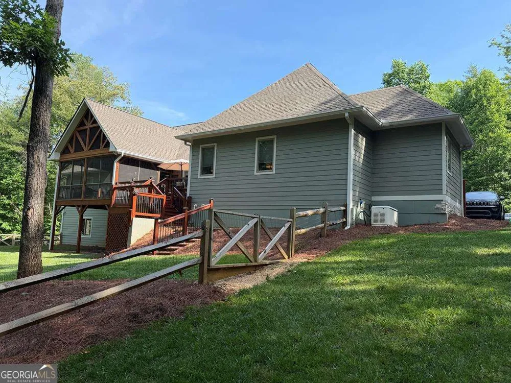 685 Rockwood TRL Blairsville, GA 30512