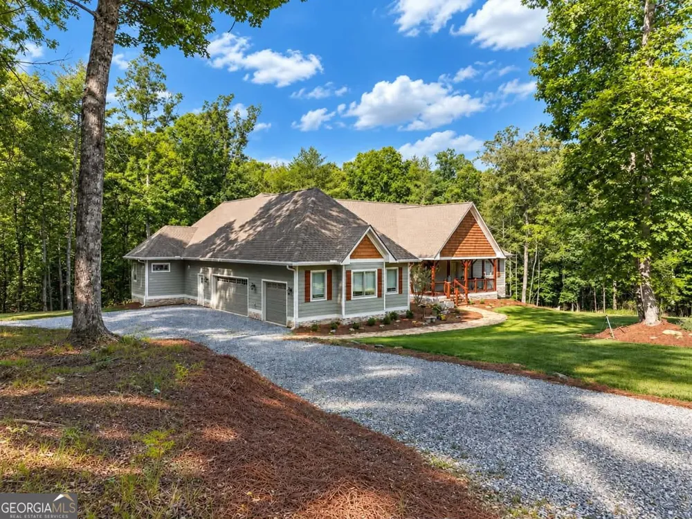 685 Rockwood TRL Blairsville, GA 30512