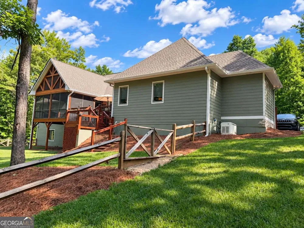 685 Rockwood TRL Blairsville, GA 30512