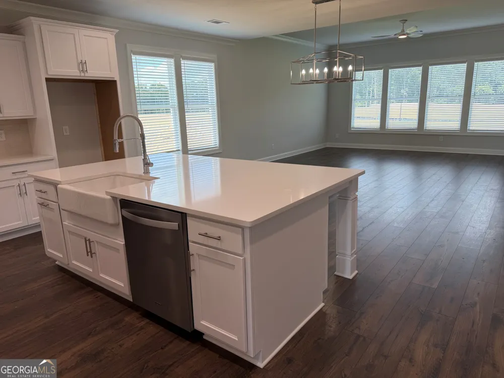 1641 Mount Moriah RD Mulberry, GA 30548