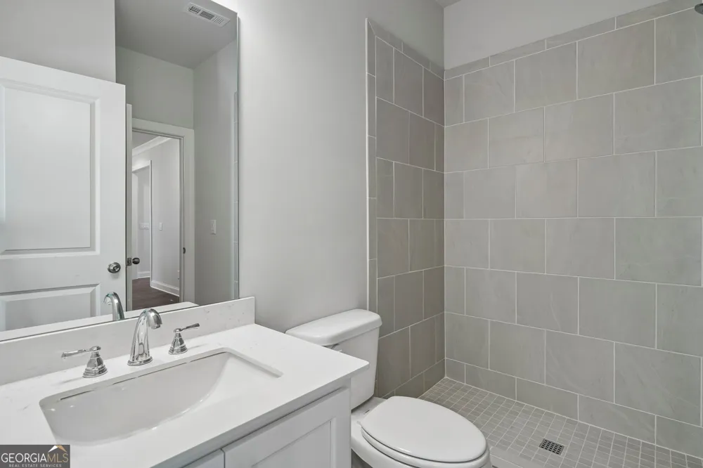 1641 Mount Moriah RD Mulberry, GA 30548