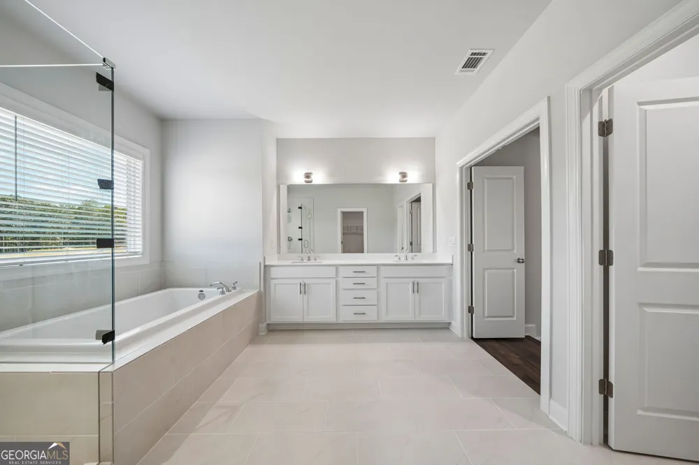 1641 Mount Moriah RD Mulberry, GA 30548