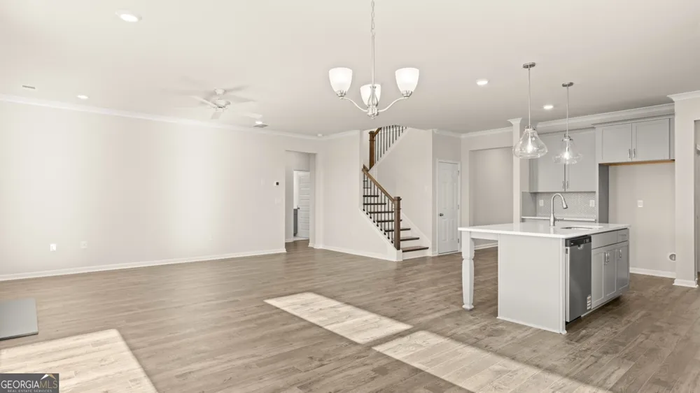 2057 Winged Elm WAY Lawrenceville, GA 30045
