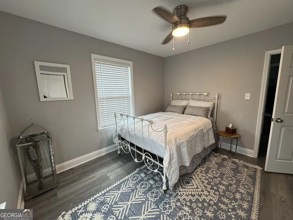 339 N Gray ST Millen, GA 30442
