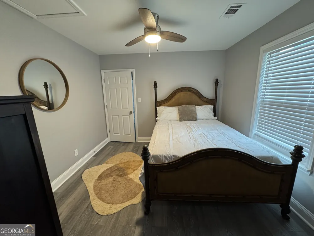 339 N Gray ST Millen, GA 30442
