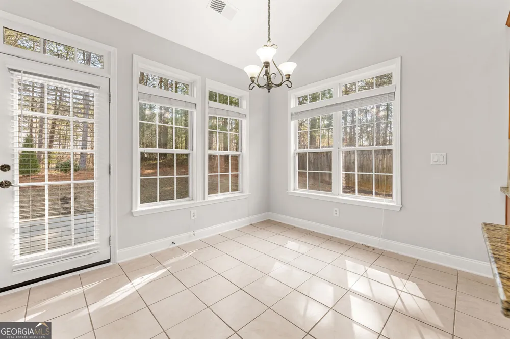 3329 Rosecliff TRCE Buford, GA 30519