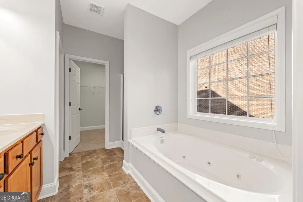 3329 Rosecliff TRCE Buford, GA 30519