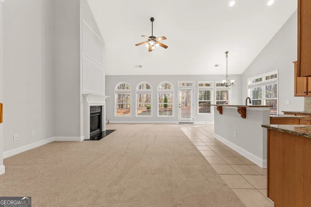 3329 Rosecliff TRCE Buford, GA 30519