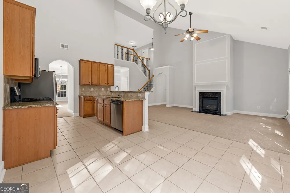3329 Rosecliff TRCE Buford, GA 30519