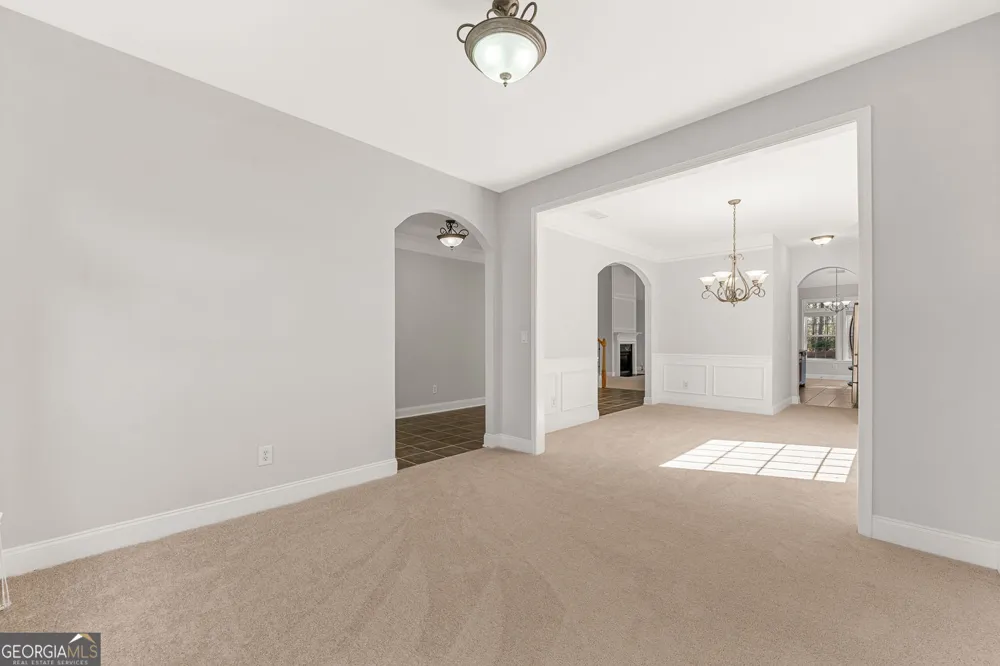 3329 Rosecliff TRCE Buford, GA 30519
