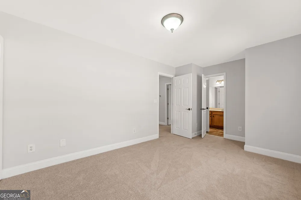 3329 Rosecliff TRCE Buford, GA 30519