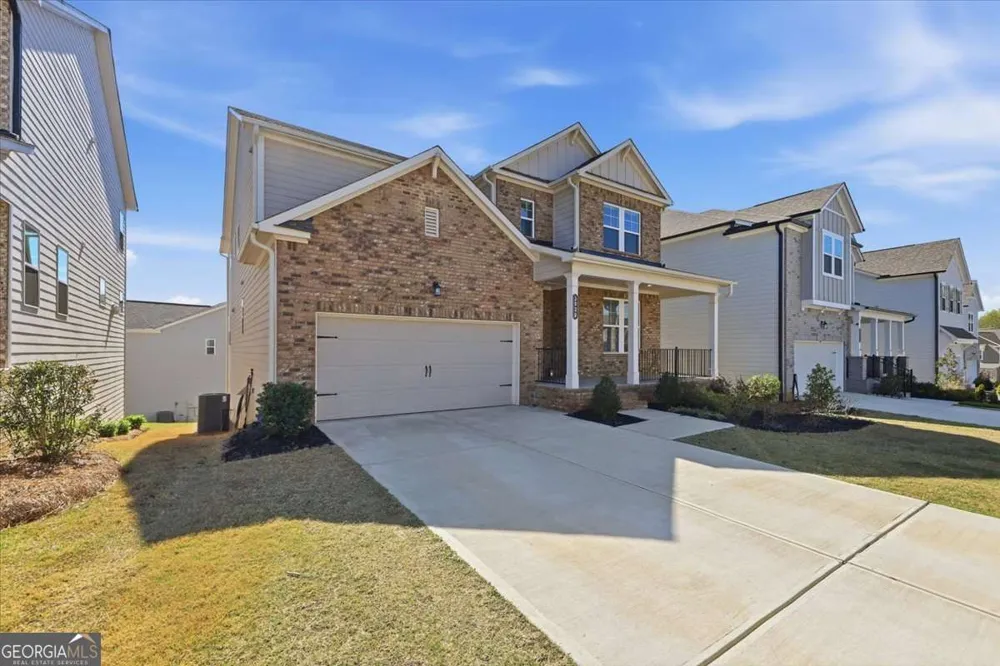 3939 Alderstone DR Flowery Branch, GA 30542